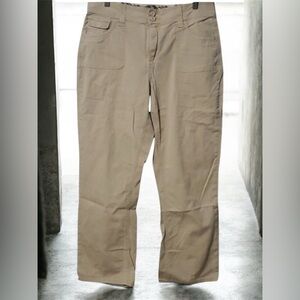 Lee Riders Pants Womens Size 16 Tan Thinner Fabric Comfy Cool Pockets